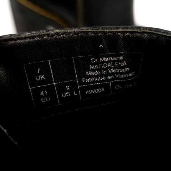 Dr. Martens Magdalena Leather Heeled Chelsea Boots - Picture 10 of 11